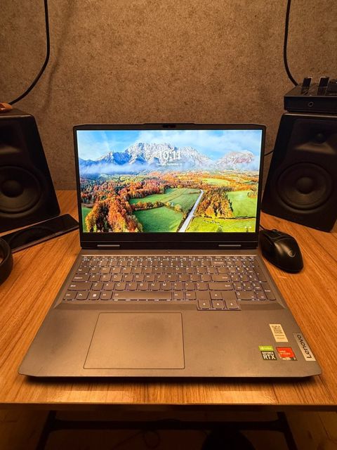 Lenovo LOQ 15APH8 — Bakı