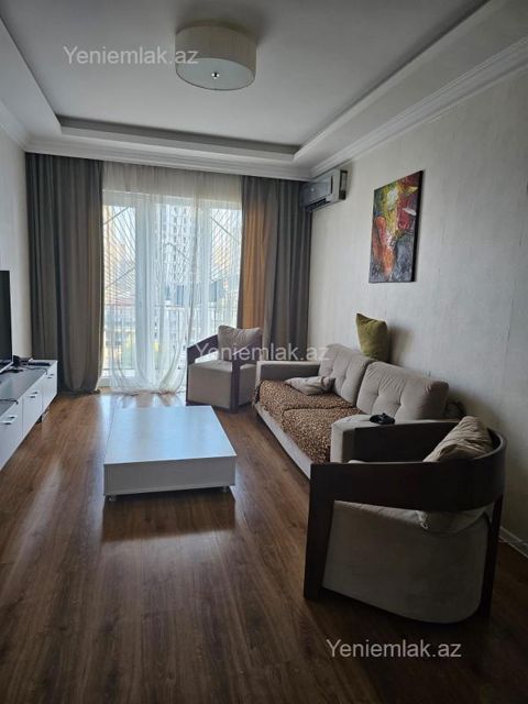 Satılır 4 otaqlı Bina evi menzil (Köhnə tikili), 110 m², Binəqədi rayonu — Bakı