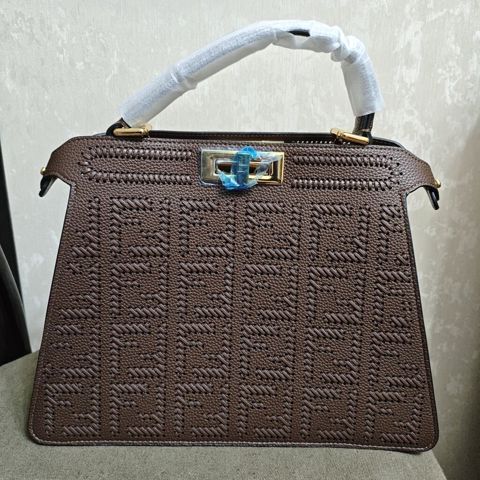 Əl çantası, Fendi, Yeni — Bakı