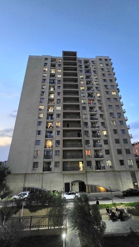 Satılır 3 otaqlı yeni tikili 115 m² — Bakı