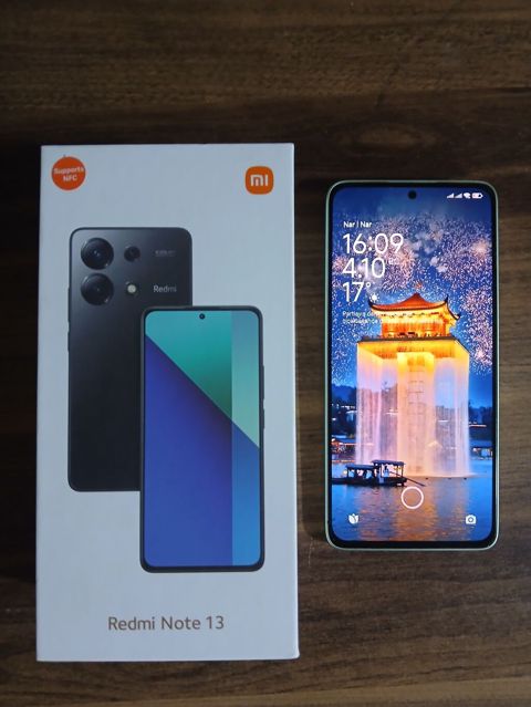 Xiaomi 13, 128 GB, Sənədlərlə — Xaçmaz