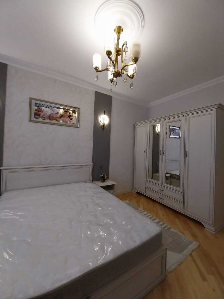 Satılır 4 otaqlı yeni tikili 160 m² — Mənzil, Bakı (4)