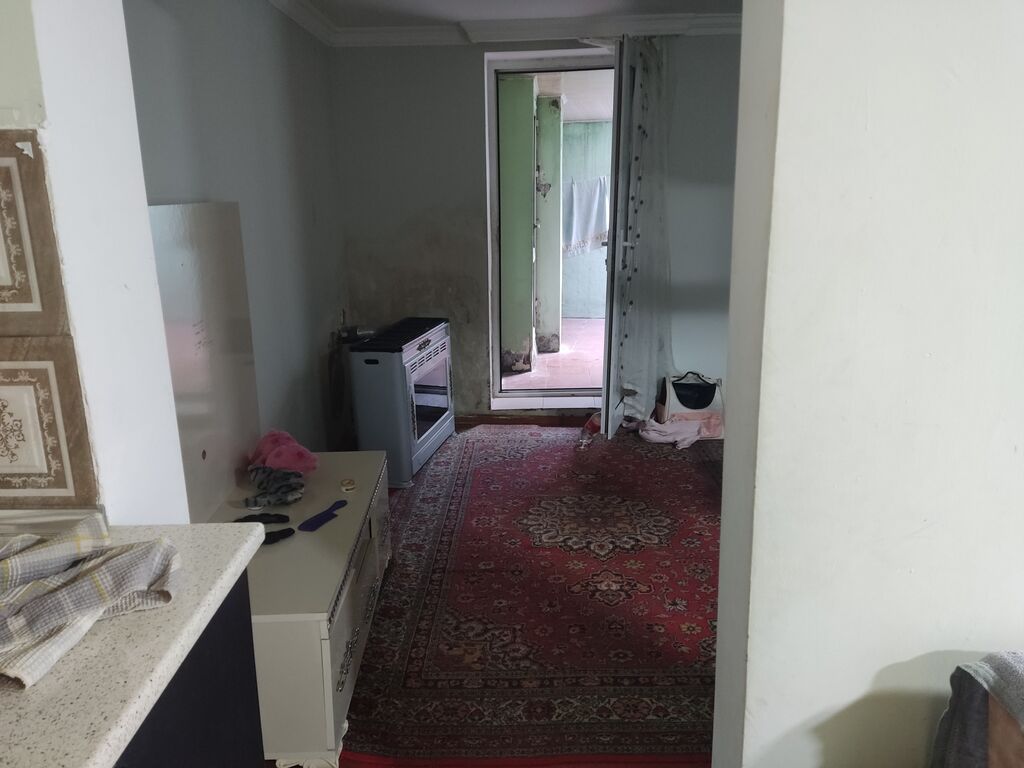 Makler deyilem xirdalanda cume mescidi terefde xanım otaq yoldasi — Ev, villa, Xırdalan (4)