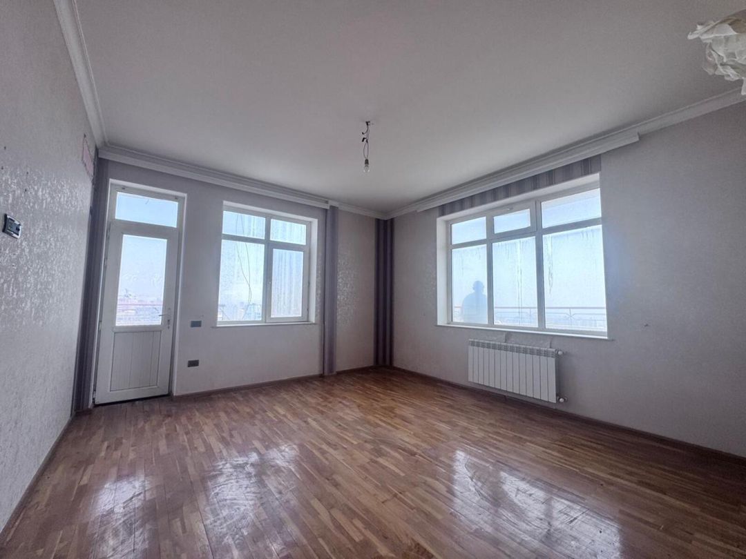 Satılır 3 otaqlı yeni tikili 180 m² — Mənzil, Bakı (8)