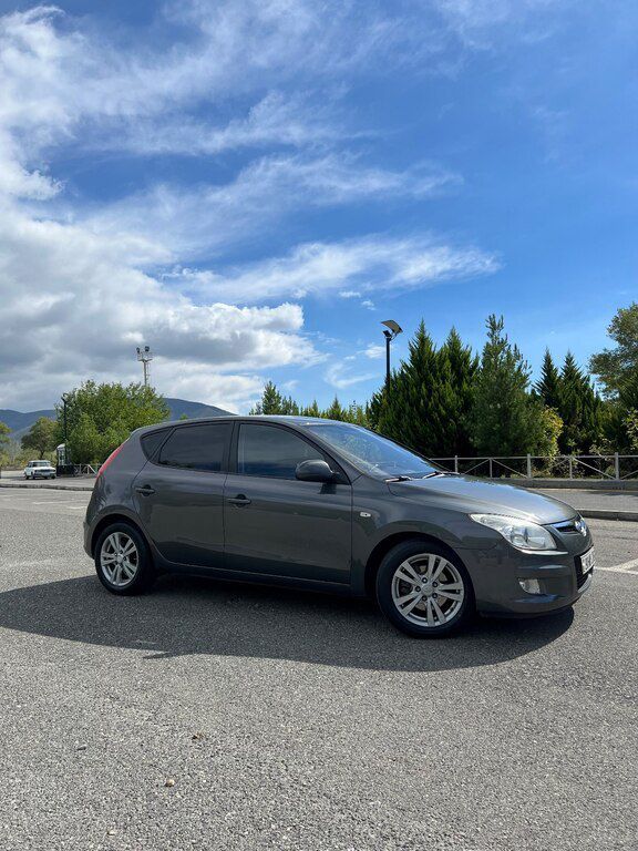 Hyundai i30, 1.4 L, 2009 il, 286 734 km 90-MY-206 — Avtomobillər, Şəki (4)