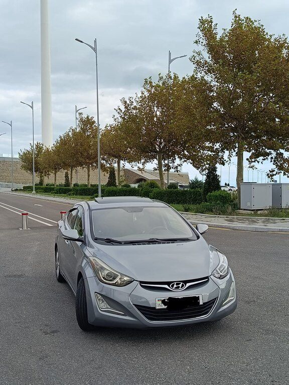 Hyundai Elantra, 1.8 L, 2015 il, 304 971 km — Avtomobillər, Bakı (9)