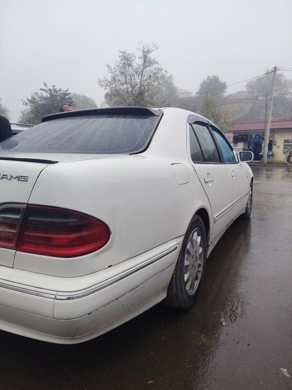 Mercedes E 270, 2.7 L, 1999 il, 946 234 km — Avtomobillər, Bakı (8)