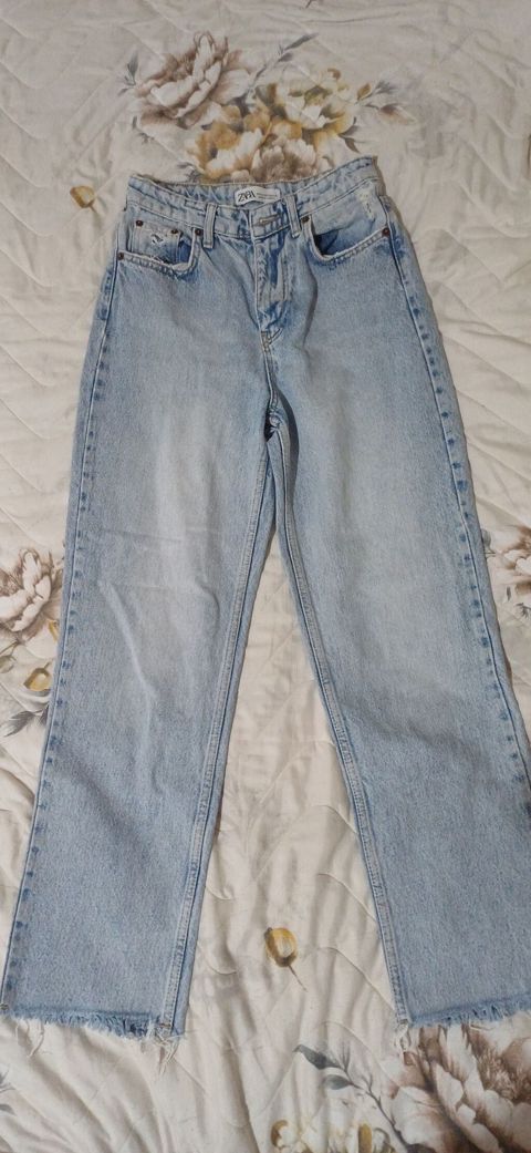 Cinslər, Zara, rəng - Mavi — 13 ₼ · Bakı, Nərimanov · Jinslər Cinslər, Zara, rəng - Mavi — Bakı