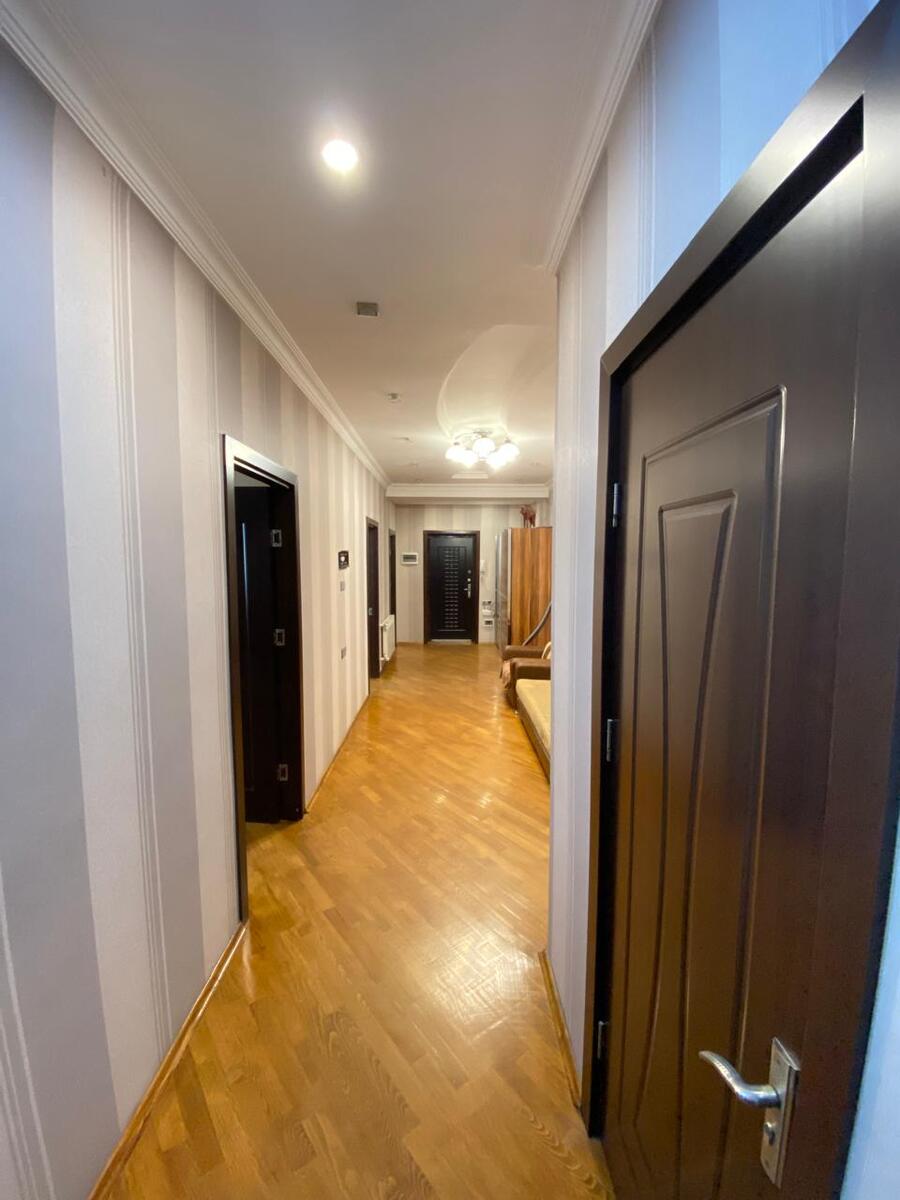 İcarəyə verilir 3 otaqlı yeni tikili 130 m² — Mənzil, Bakı (5)