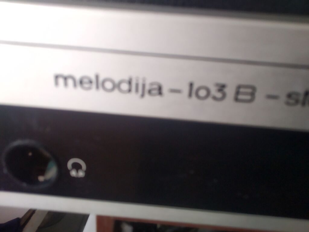Radiotehnika “melodija‑103B stereo” vinil pleyer və inteqrə olunmuş — Akustik sistemlər, Bakı (2)
