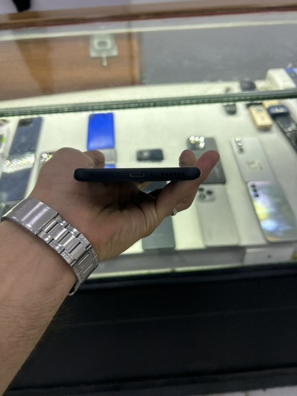 Redmi Note 14 Pro+, 256 GB, rəng - Qara, Sensor — Xiaomi, Gəncə (6)