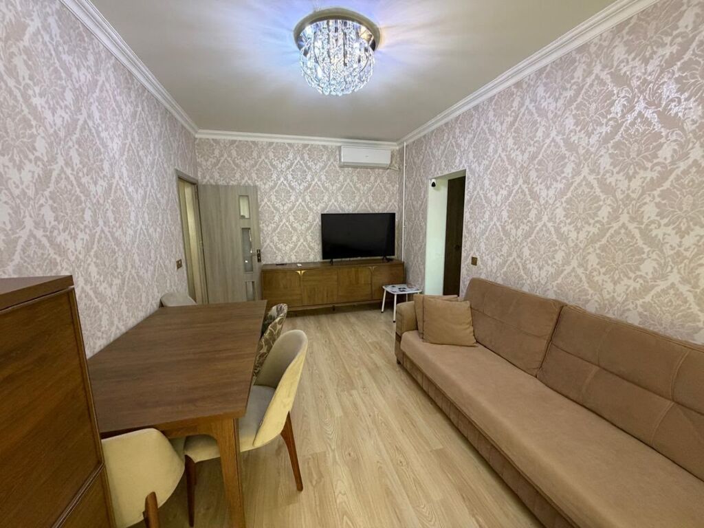 Bakı, 8-ci mikrorayon, 2 otaqlı, Köhnə tikili, m. Azadlıq Prospekti, 60 kv. m — Mənzil, Bakı (4)