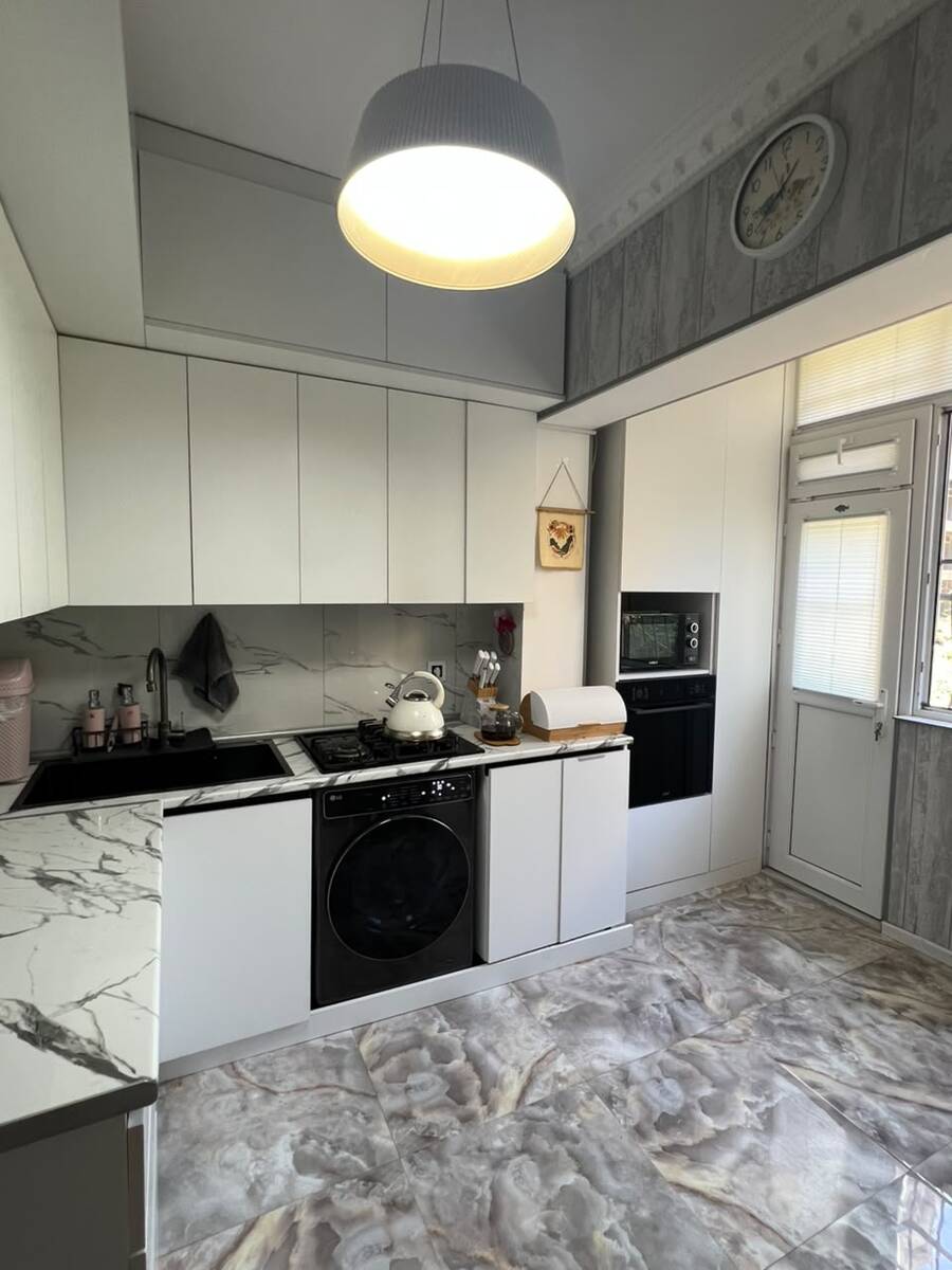 Satılır 2 otaqlı köhnə tikili 60 m² — Mənzil, Bakı (7)