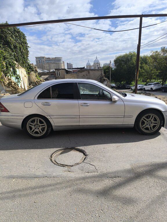 Mercedes C 240, 2.6 L, 2003 il, 321 869 km — Avtomobillər, Bakı (4)