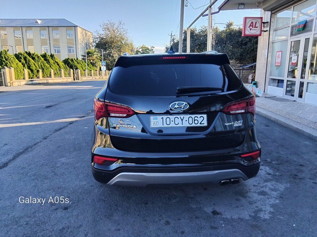 Hyundai Santa Fe, 2.0 L, 2017 il, 90 000 km 10-CY-062 — Avtomobillər, Zaqatala (3)