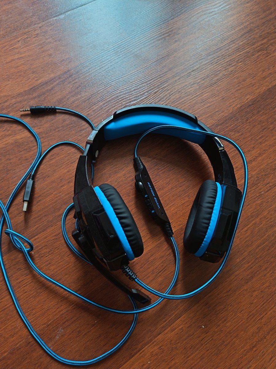 Qulaqlıq — Səs texnikası, Bakı