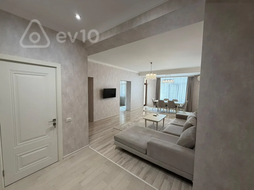 3 otaqlı mənzil, 115 m², Xətai metrosuna yaxın, Ağ Şəhərdə — kirayə — Mənzil, Bakı (3)