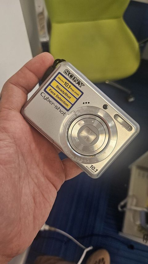 Fotoaparat Sony Cybershot DSC S930 SteadyShot — Bakı