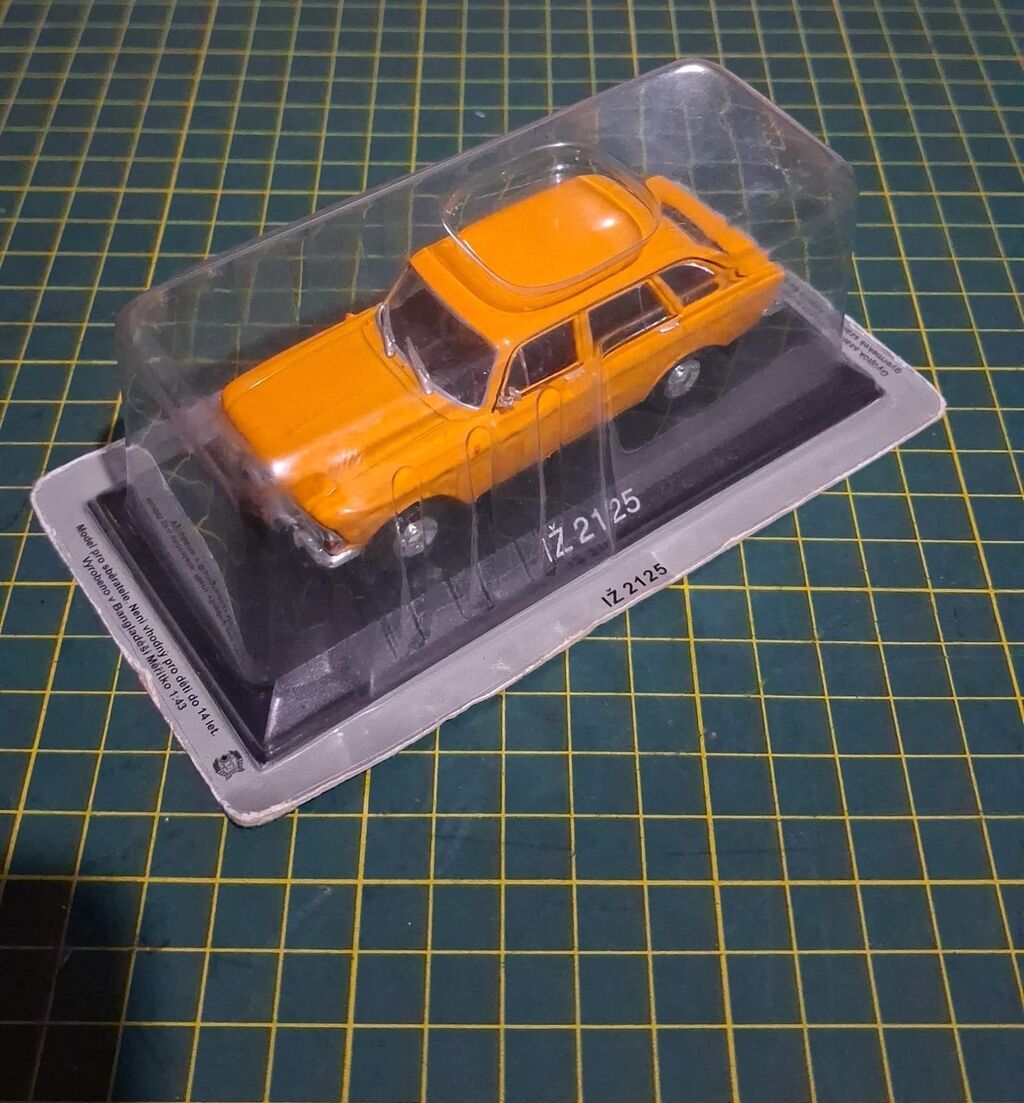 İZ 2125 1:43 Deagostini modeli. Almaniya üçün buraxılışıdır. Model — Modellar, Bakı (2)