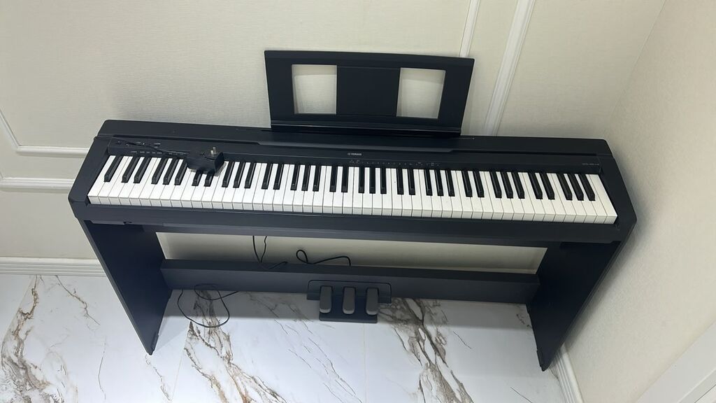 Yamaha rəqəmsal piano – 88 klaviş, tam ölçülü - Brend/model: Yamaha — Pianino və digər klaviş alətləri, Bakı