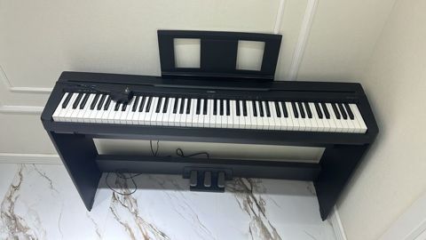 Yamaha rəqəmsal piano – 88 klaviş, tam ölçülü - Brend/model: Yamaha — Bakı