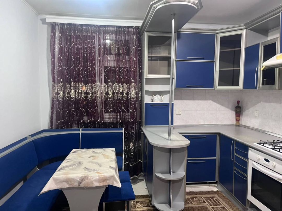 İcarəyə verilir 3 otaqlı köhnə tikili 80 m² — Mənzil, Bakı (11)