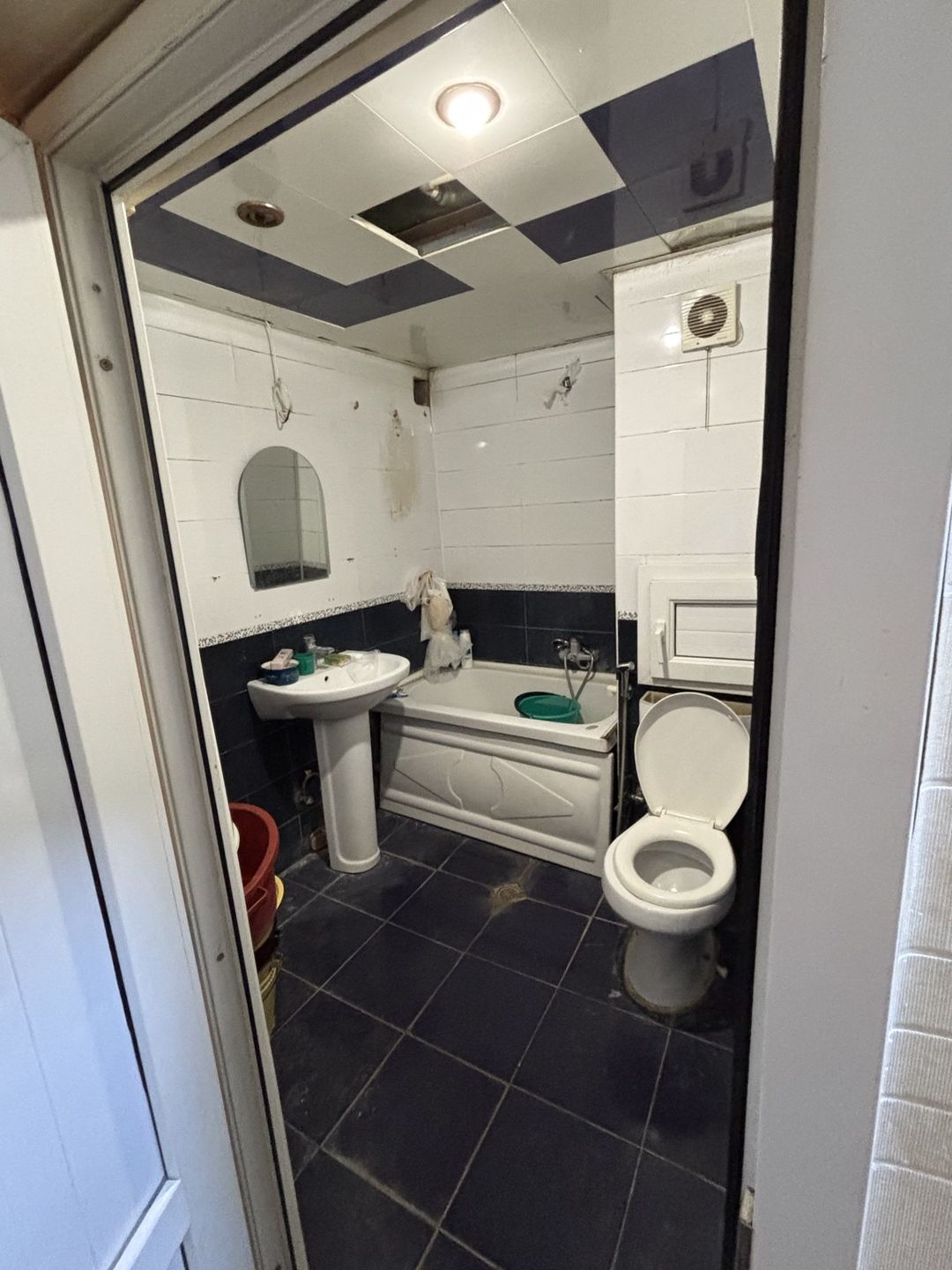 Satılır 2 otaqlı köhnə tikili 40 m² — Mənzil, Bakı (11)