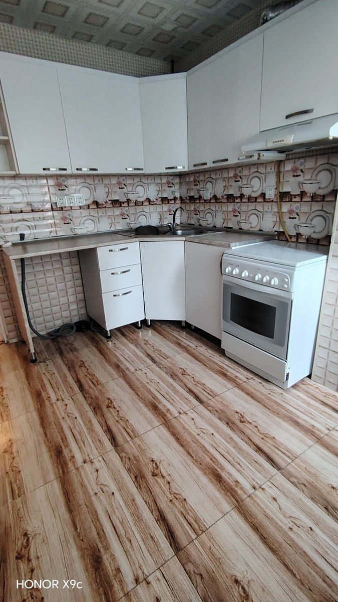 Satılır 2 otaqlı köhnə tikili 56 m² — Mənzil, Bakı (5)