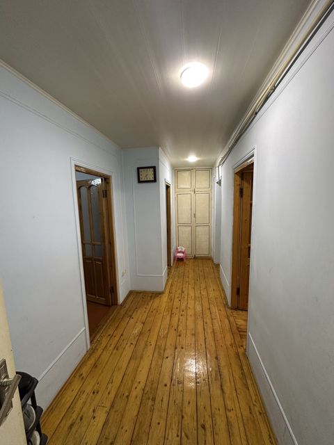 Satılır 3 otaqlı köhnə tikili 73 m² — Bakı