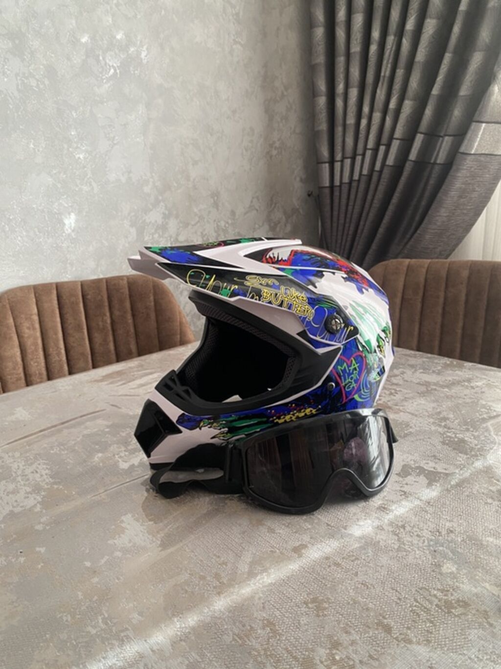 Islenmemis tezedir usaga rengine gore satilir Motokros/kross tipli — Motosiklet geyimi, Xırdalan (3)