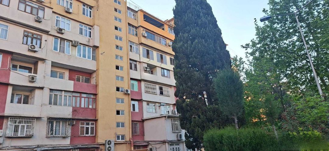 Satılır 2 otaqlı köhnə tikili 60 m² — Mənzil, Bakı (11)