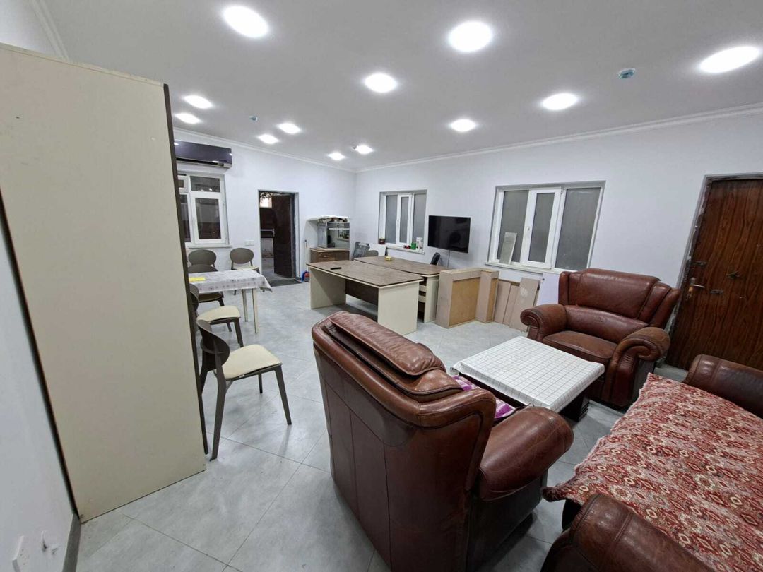 İcarəyə verilir 1 otaqlı ofis 73 m² — Ofis, Bakı (2)