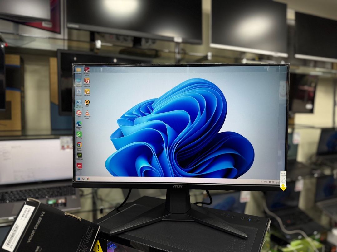 Gaming PC + MSI monitor + RTX 5060 Ti — Masaüstü kompüterlər, Sumqayıt (4)
