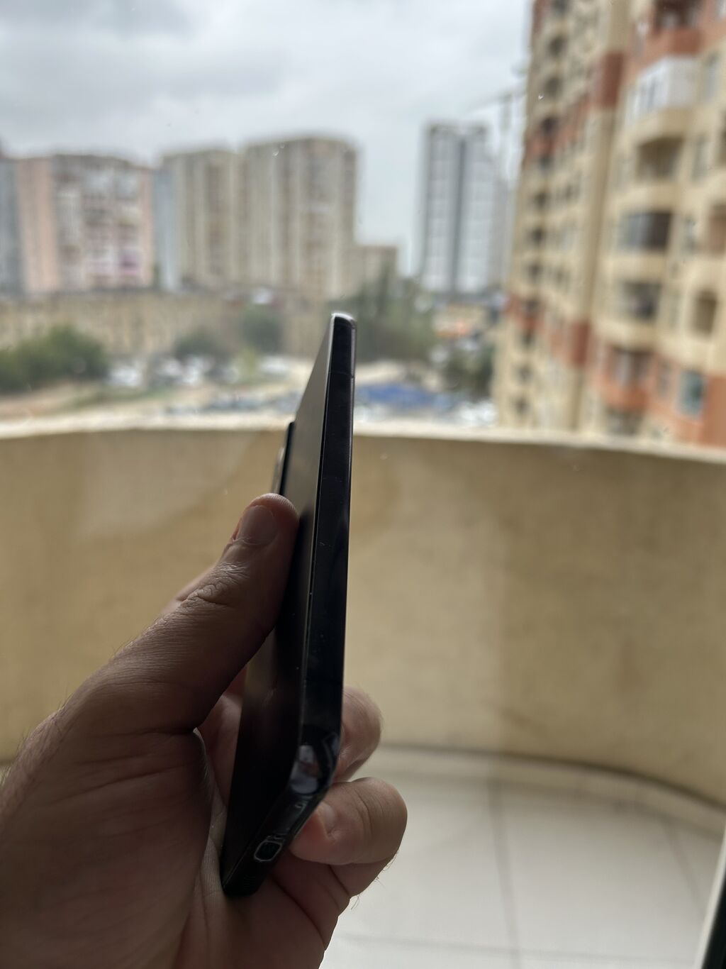 Samsung Galaxy S22, 128 GB, rəng - Qara, Face ID — Samsung, Bakı (2)