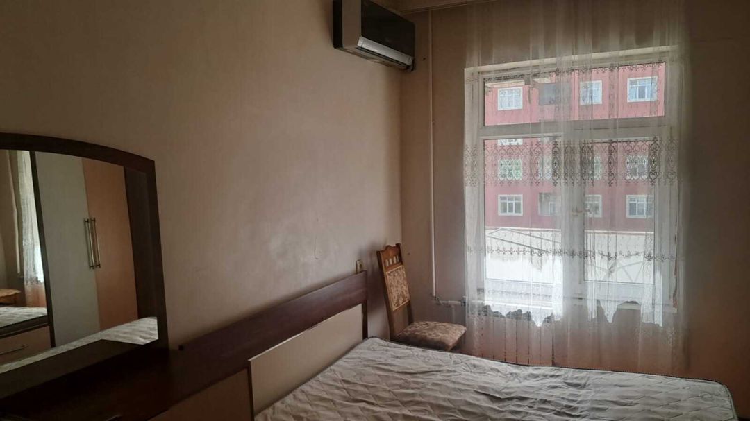 İcarəyə verilir 2 otaqlı köhnə tikili 65 m² — Mənzil, Bakı (9)