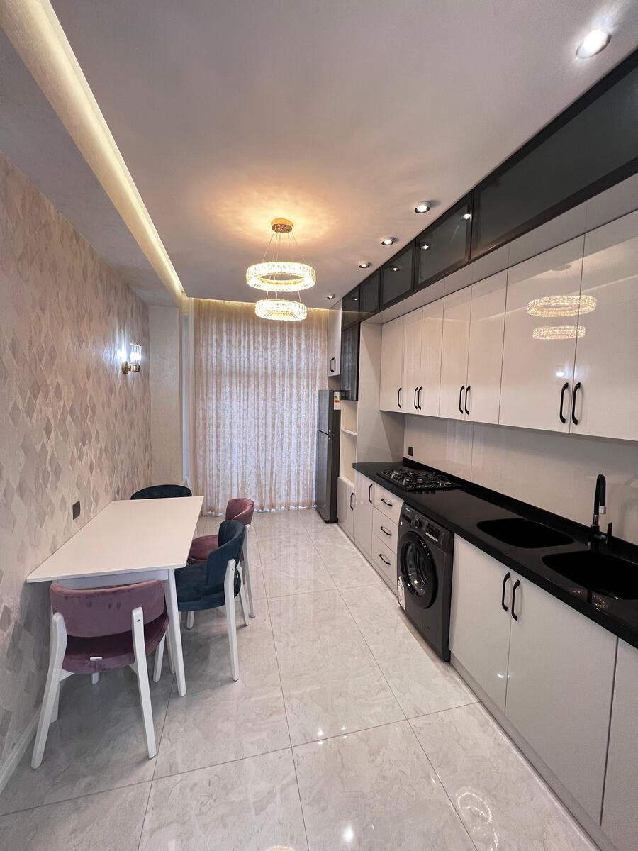 Satılır 2 otaqlı yeni tikili 777 m² — Mənzil, Bakı (3)