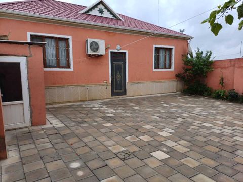 Satılır 3 otaqlı həyət evi/bağ evi 100 m² — Bakı