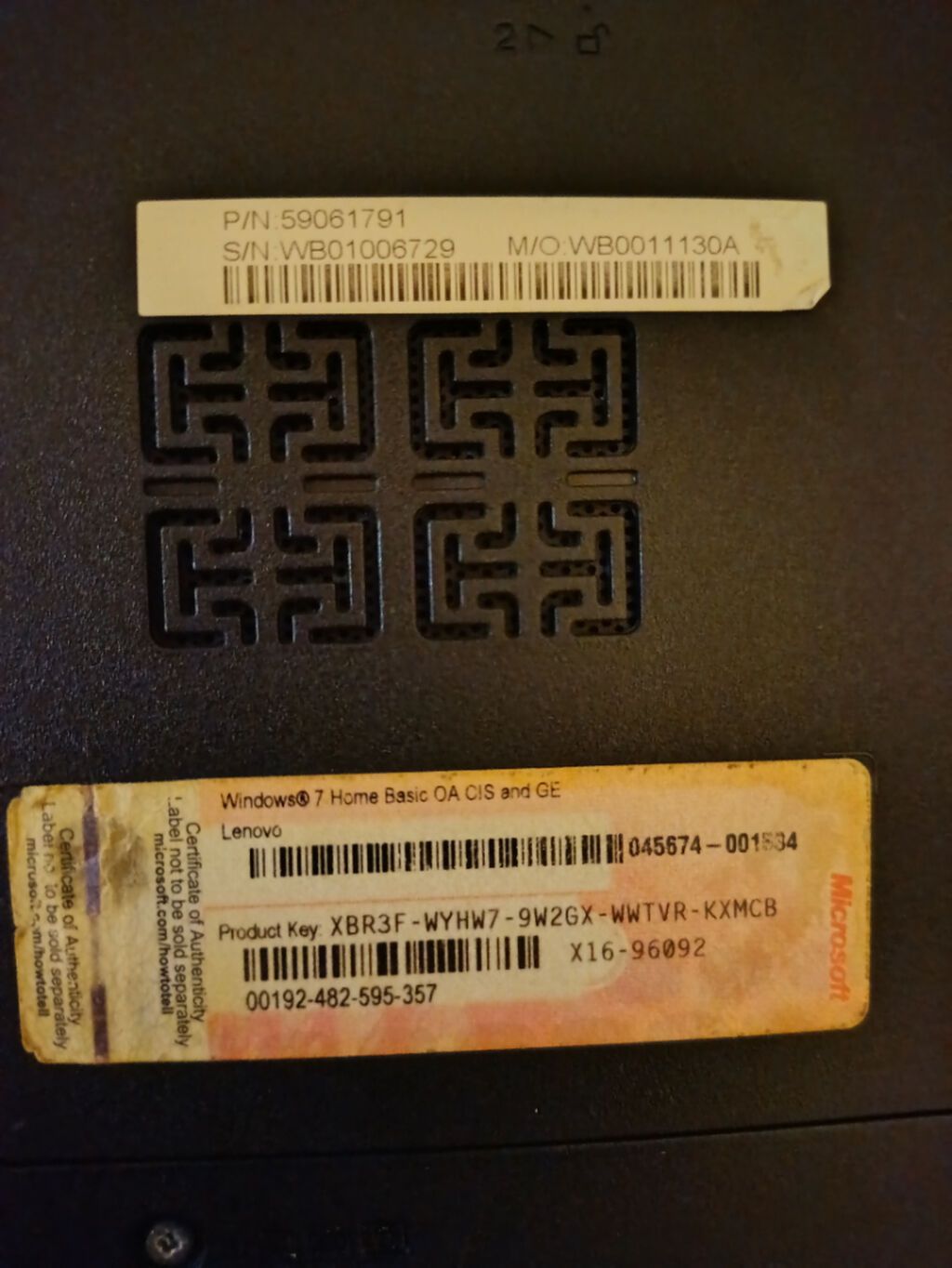 Noutbuk satilir. Coxdan istifade olunmayib, her detali ustundedi, hec — Lenovo, Bakı (4)