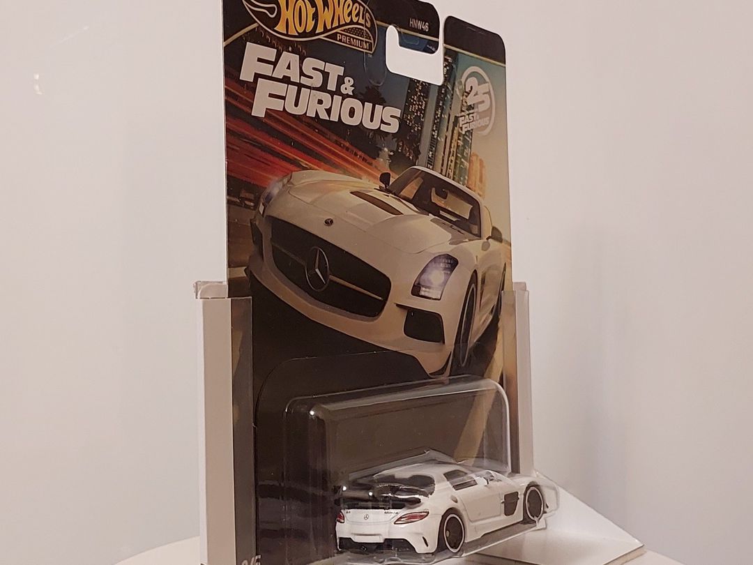 "Hot Wheels - Mercedes-Benz SLS AMG Coupé Black Series" modeli — Kolleksiyalar, Bakı (3)
