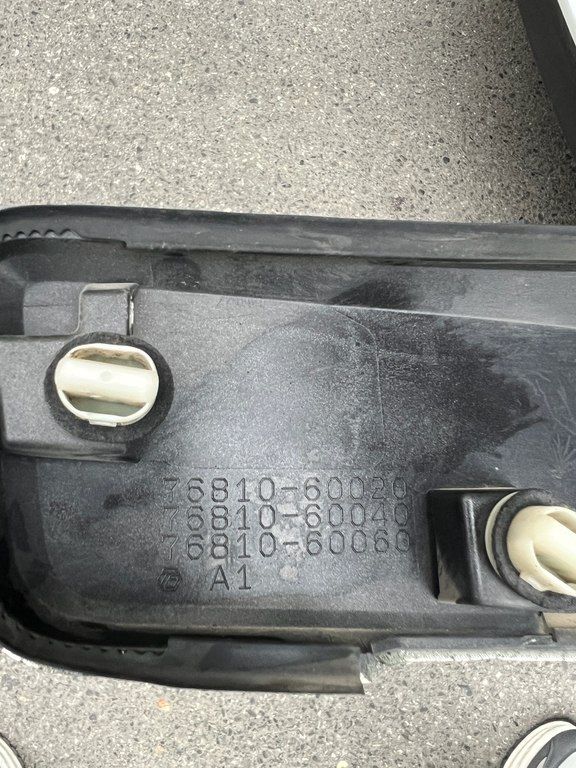 "Toyota Land Cruiser Prado" nömrə üstü nikeli — Ehtiyat hissələri və aksesuarlar, Bakı (3)