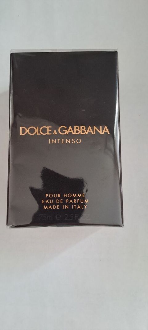Dolce & Gabbana ətri — Bakı