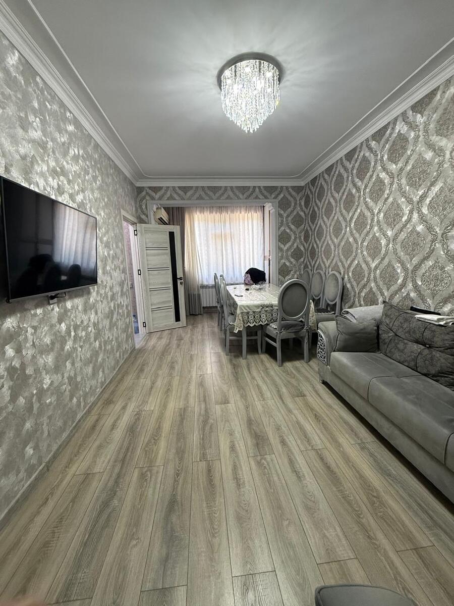 Satılır 2 otaqlı köhnə tikili 55 m² — Mənzil, Bakı