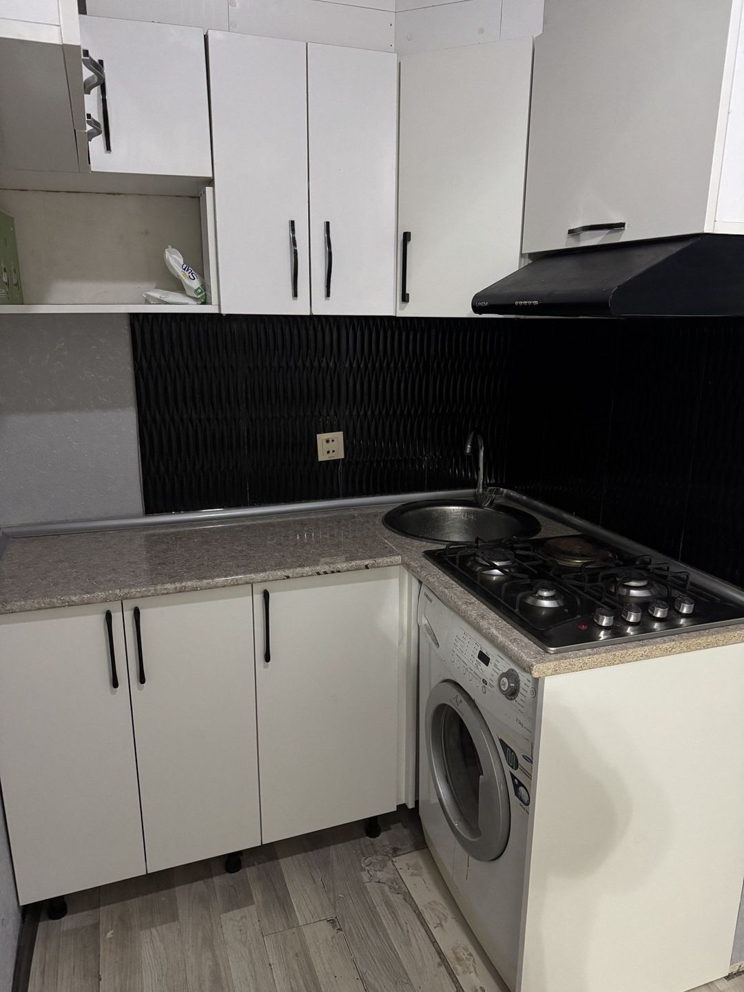 İcarəyə verilir 2 otaqlı yeni tikili 44 m² — Mənzil, Bakı (5)