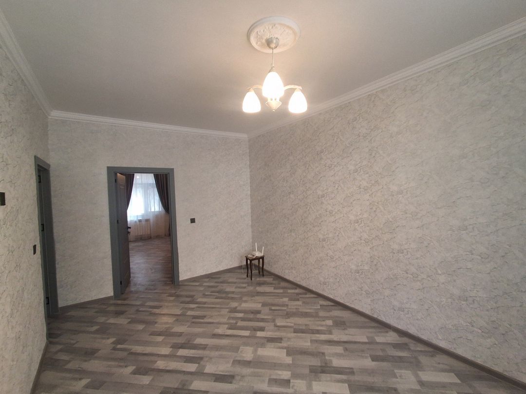 Satılır 2 otaqlı köhnə tikili 45 m² — Mənzil, Bakı (3)