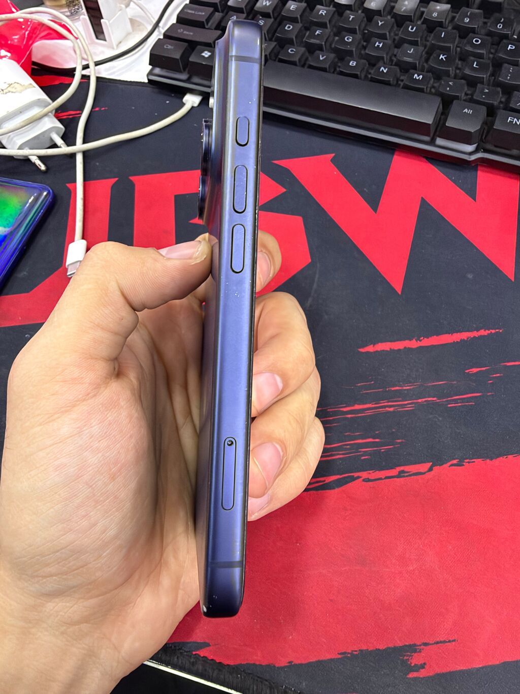 IPhone 17 Pro, 256 GB, Blue Titanium, Face ID — Apple iPhone, Bakı