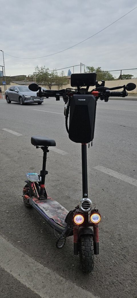 Elektrikli skuter — Bakı