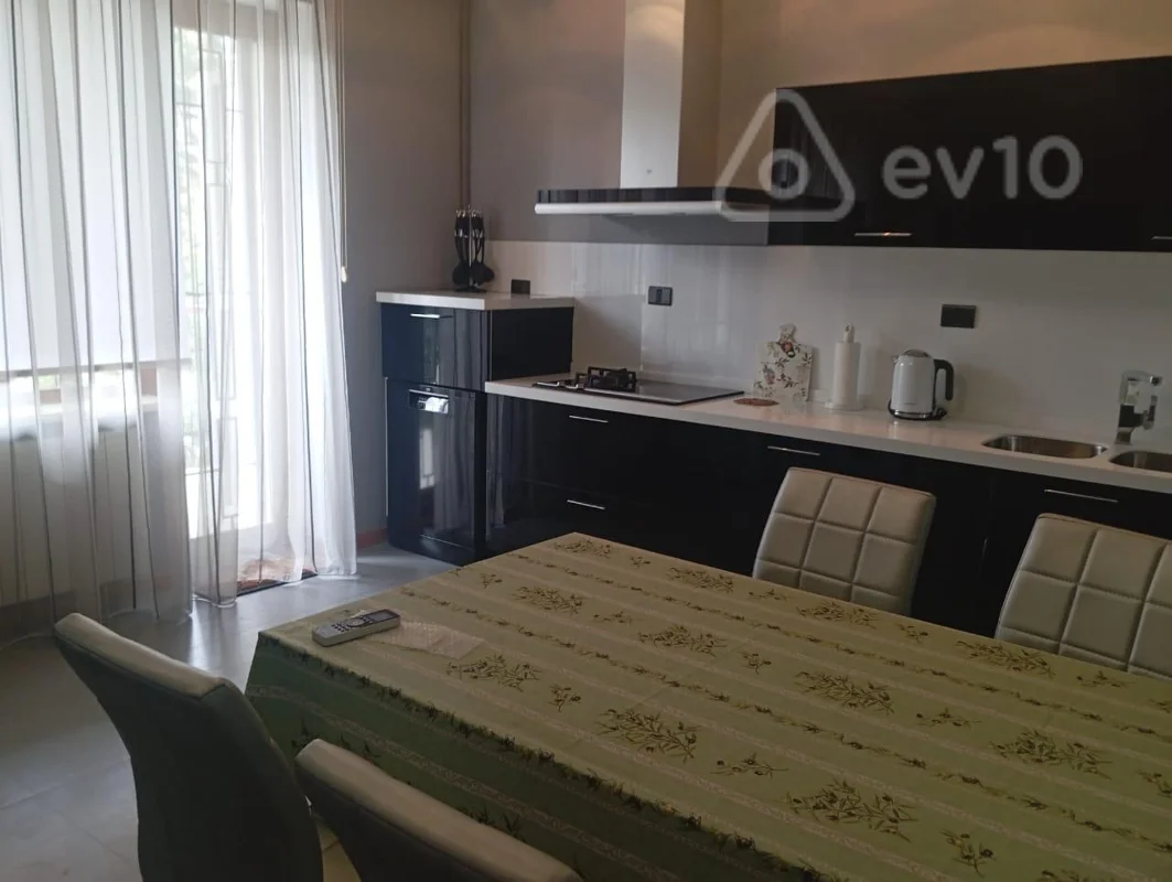 3 otaqlı mənzil, 100 m², R.Behbudov k — kirayə — Mənzil, Bakı (12)