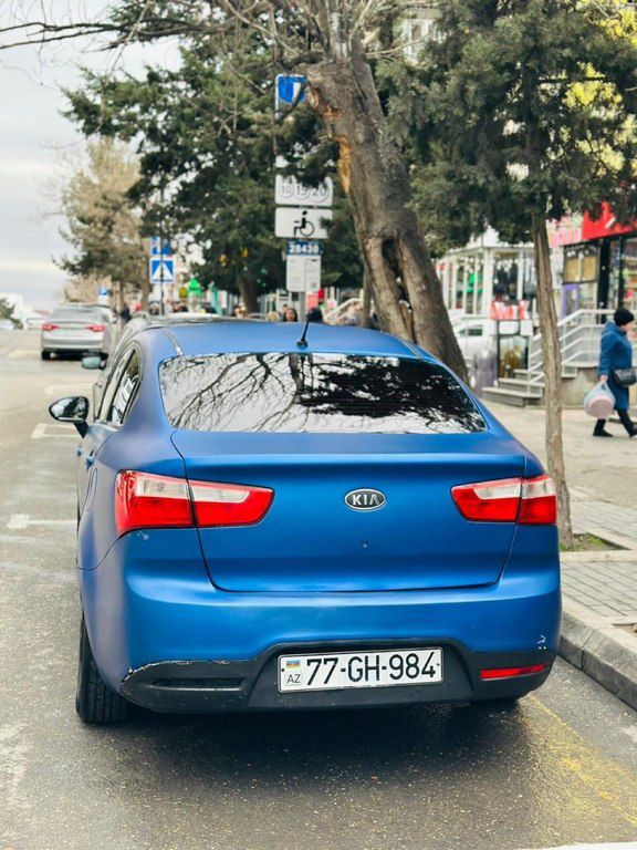 Kia Rio, 1.4 L, 2014 il, 390 000 km 77-GH-984 — Avtomobillər, Bakı (8)