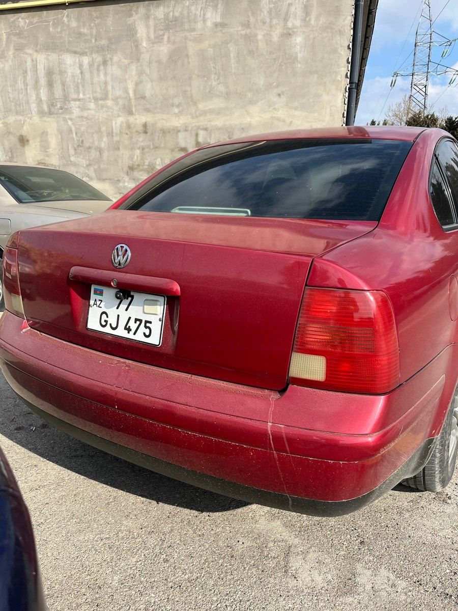 Volkswagen Passat, 1999 il 77-GJ-475 — Avtomobillər, Bakı (2)