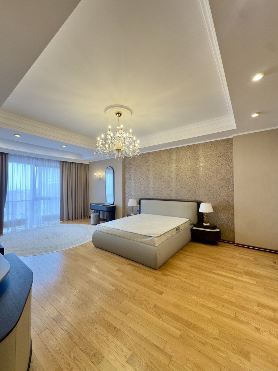 Satılır 4 otaqlı yeni tikili 245 m² — Mənzil, Bakı (8)